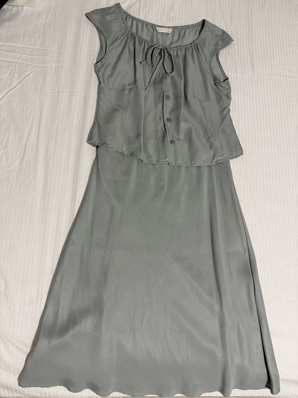 Précis Petite Tie-Neck Cap Sleeve Midi Two Piece Set Dress in Dove Gray Size 10P